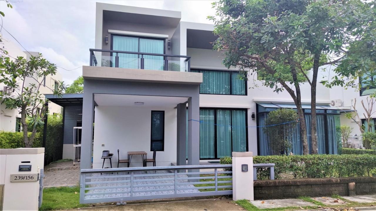 Ban Chak Phai Family House @ Casa Seaside Rayongヴィラ エクステリア 写真