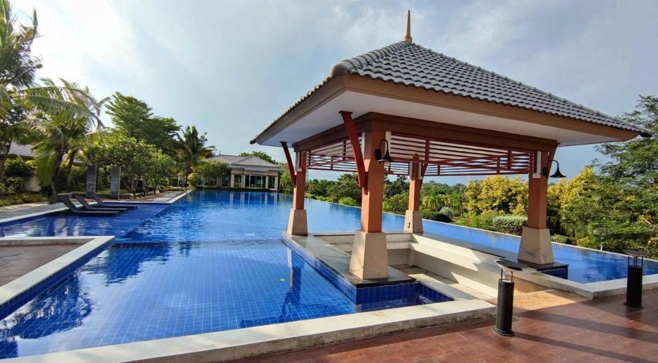 Ban Chak Phai Family House @ Casa Seaside Rayongヴィラ エクステリア 写真